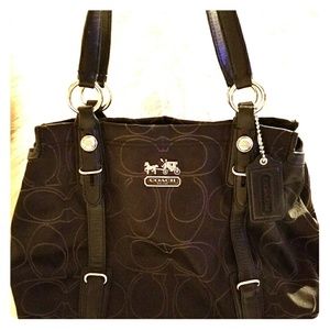 Authentic Coach Handbag / Satchel